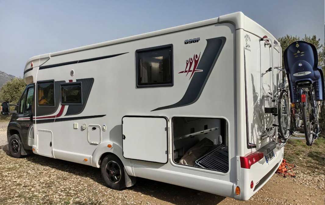 Camping-car RAPIDO 696 F Premium Edition CLIM 12920 km - VENDU -