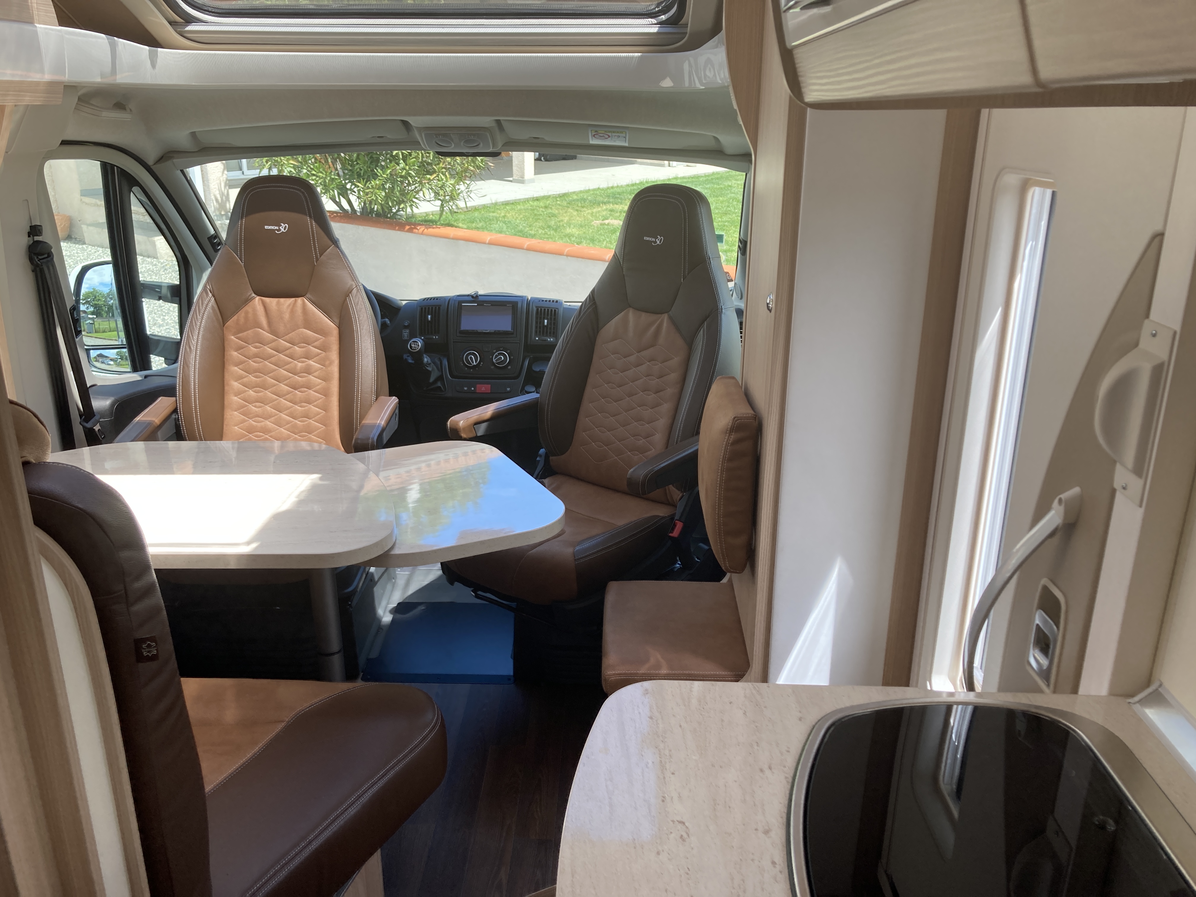 Camping-car BURSTNER Travel Van T590 Edition 30 - VENDU -