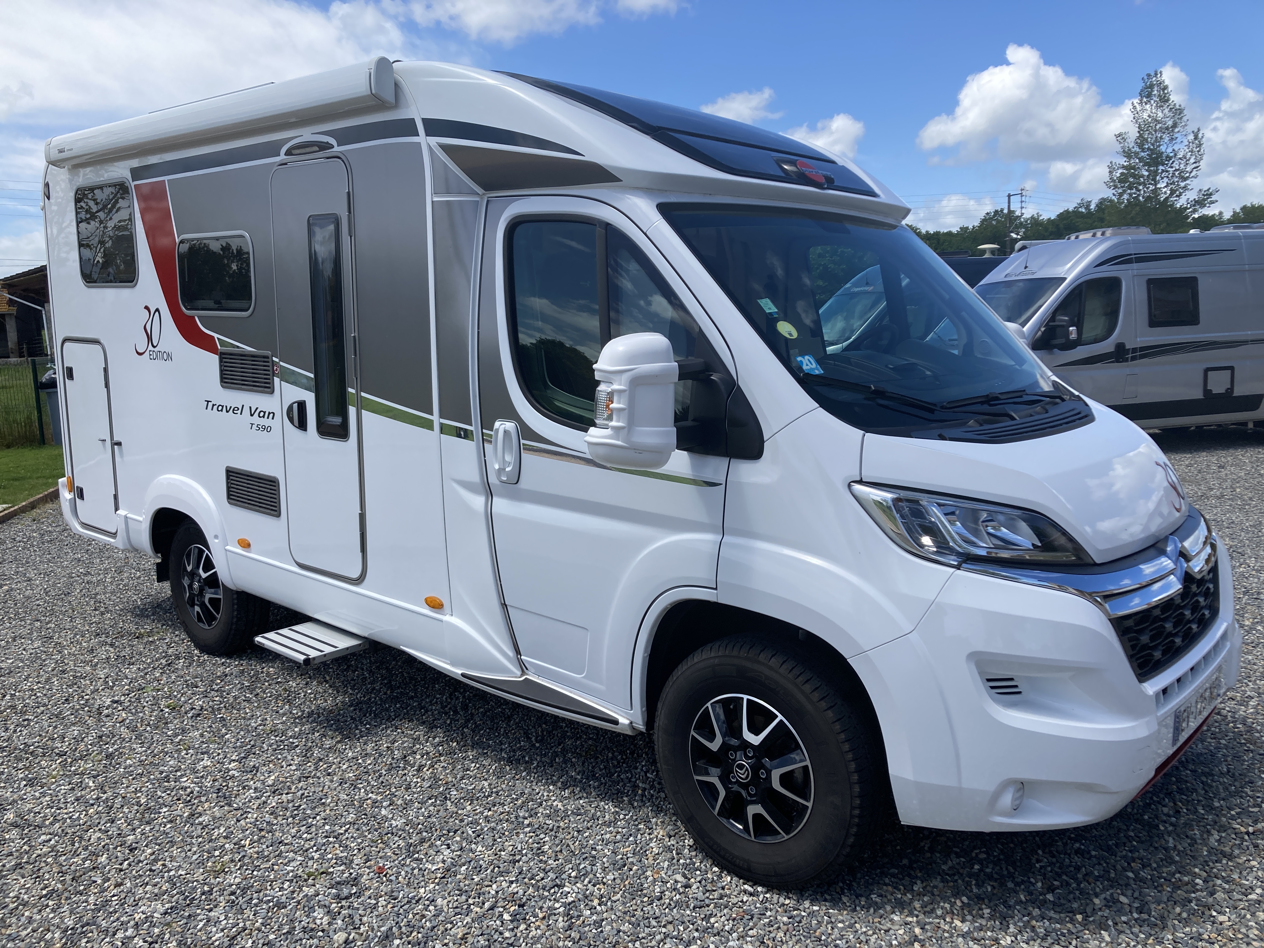 Camping-car BURSTNER Travel Van T590 Edition 30 - VENDU -