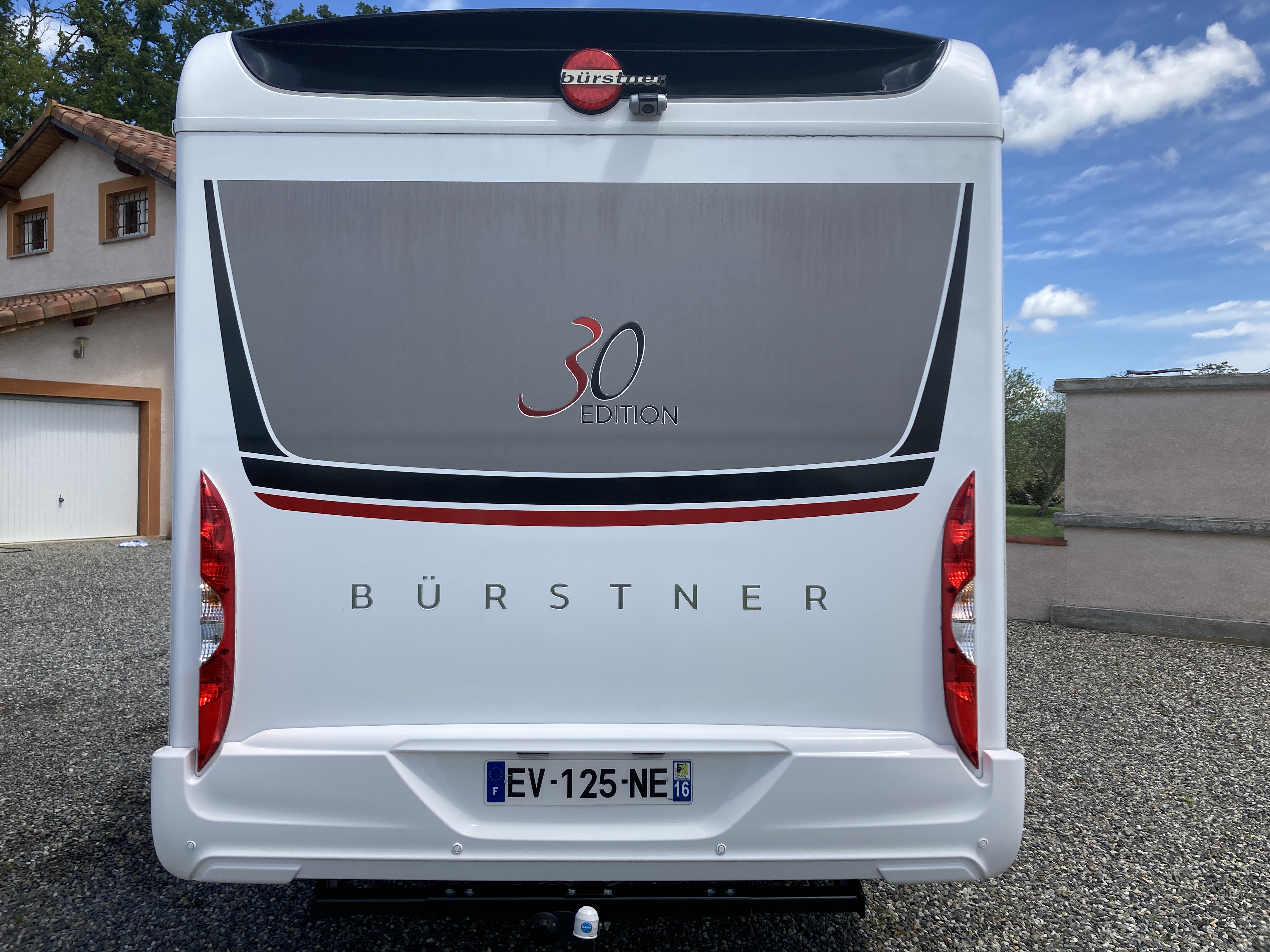 Camping-car BURSTNER Travel Van T590 Edition 30 - VENDU -