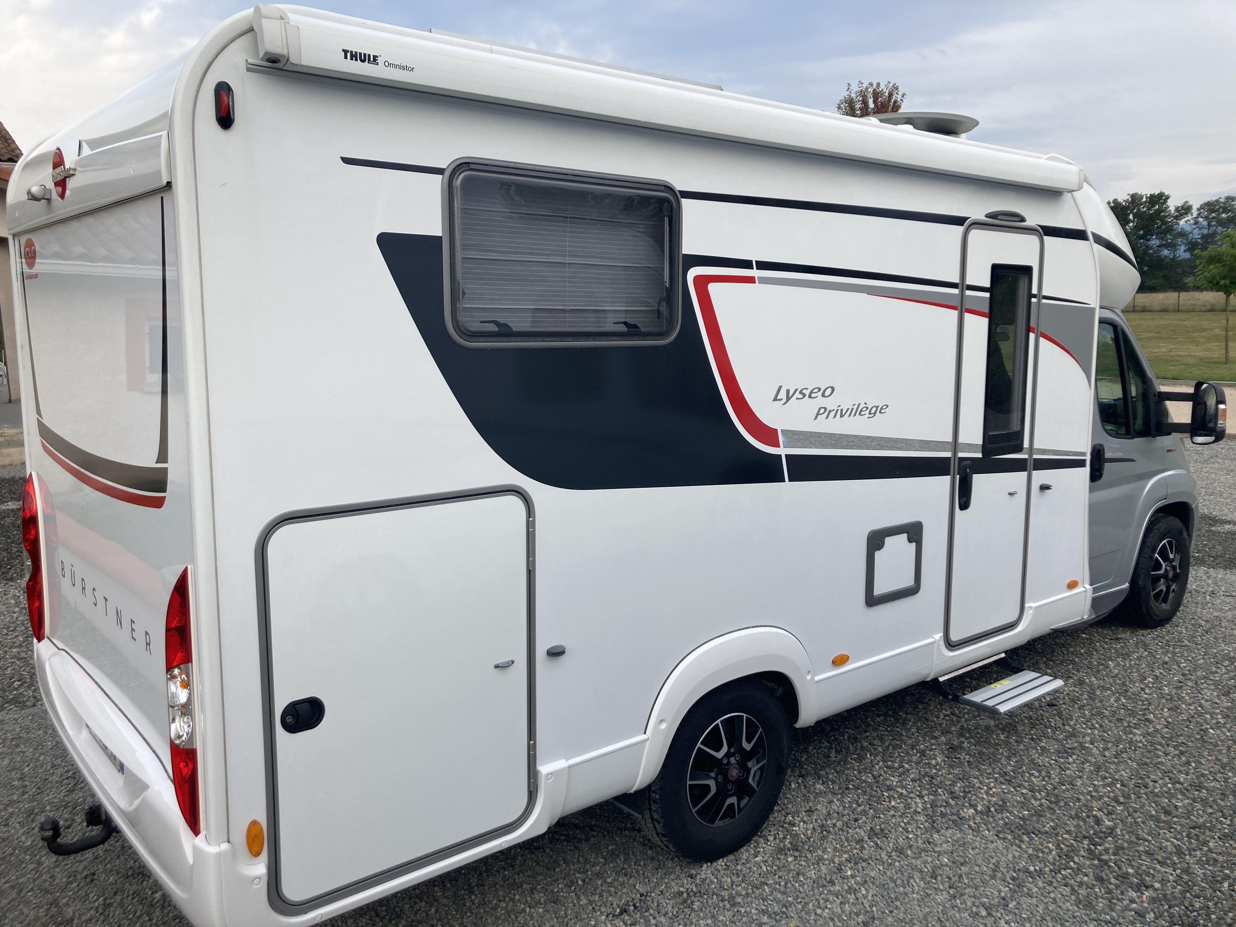 Camping-car Bürstner Lyséo TD 690 G Privilège - VENDU -