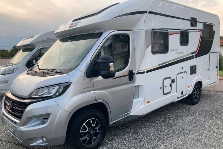 Camping-car Bürstner Lyséo TD 690 G Privilège - VENDU -