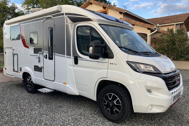 Camping car Bürstner Travel Van T 620 G lits jumeaux - VENDU -