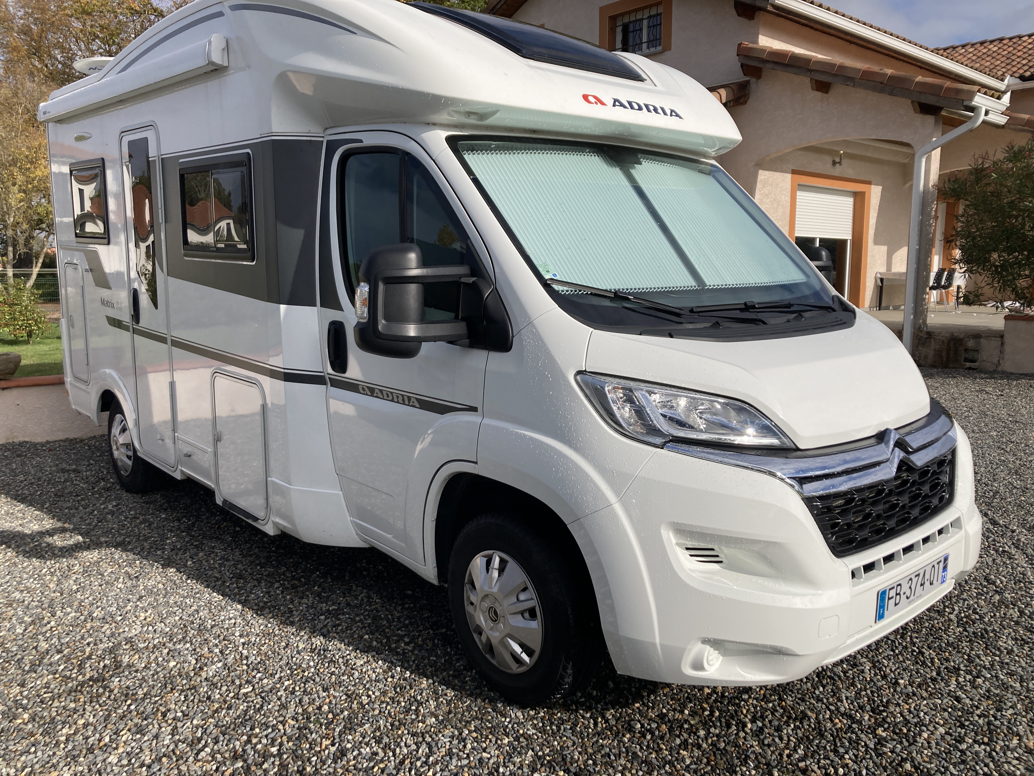 Camping-car Adria Matrix 590 Axess ST - VENDU -