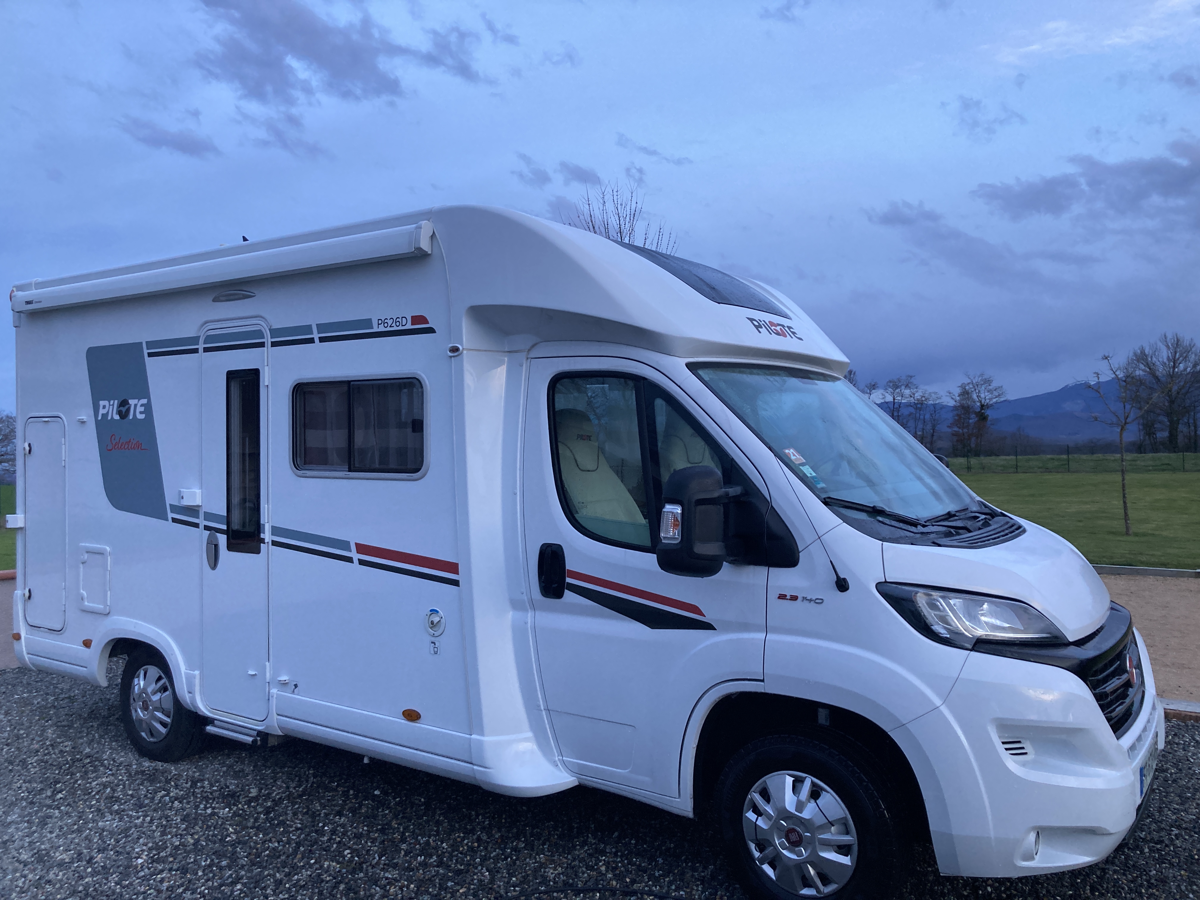 Camping-car Pilote P 626 D Selection - VENDU -