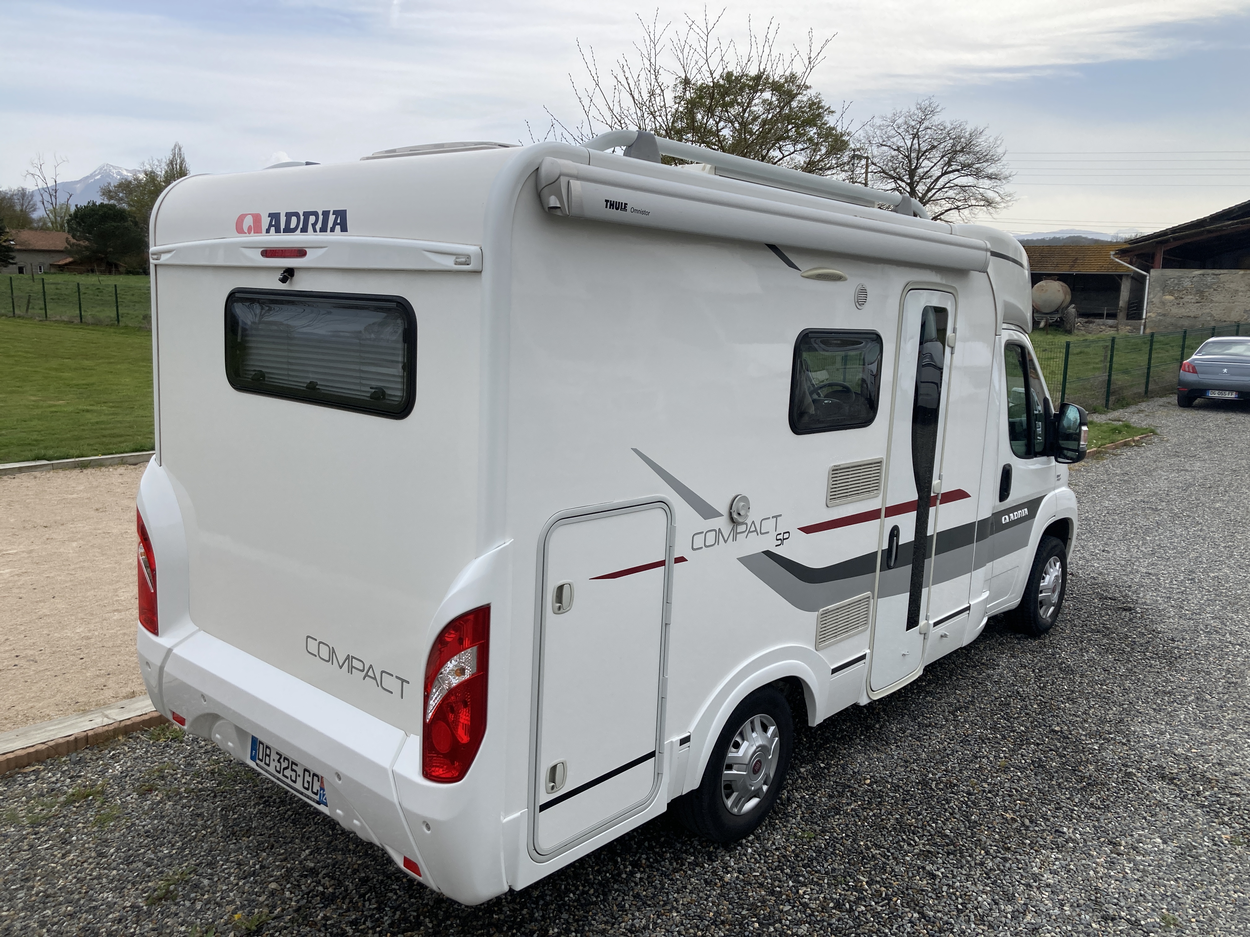 Camping car Adria Coral Compact SP - VENDU - 