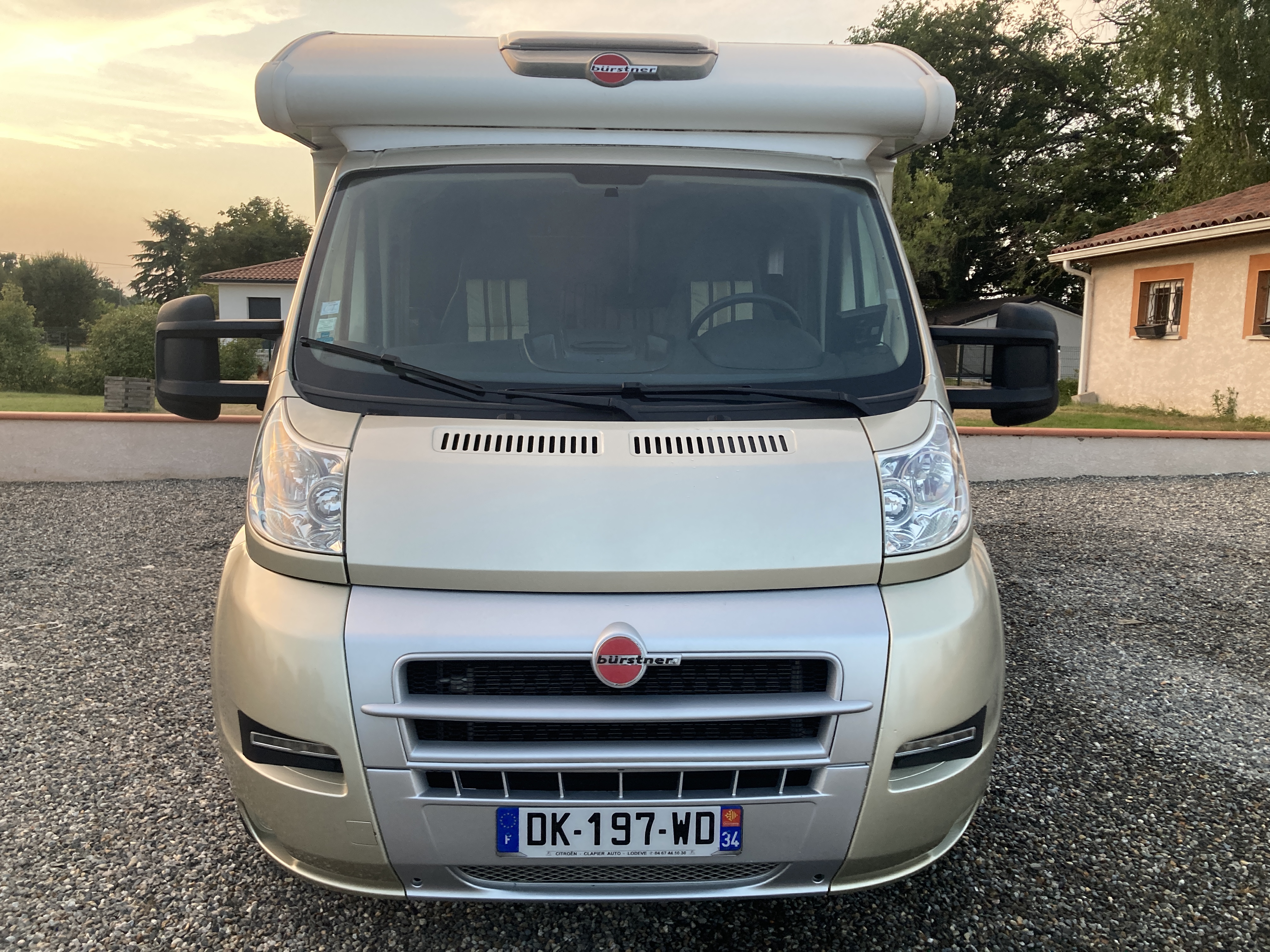 Camping-car d'occasion Burstner Ixeo Time 695 - VENDU -