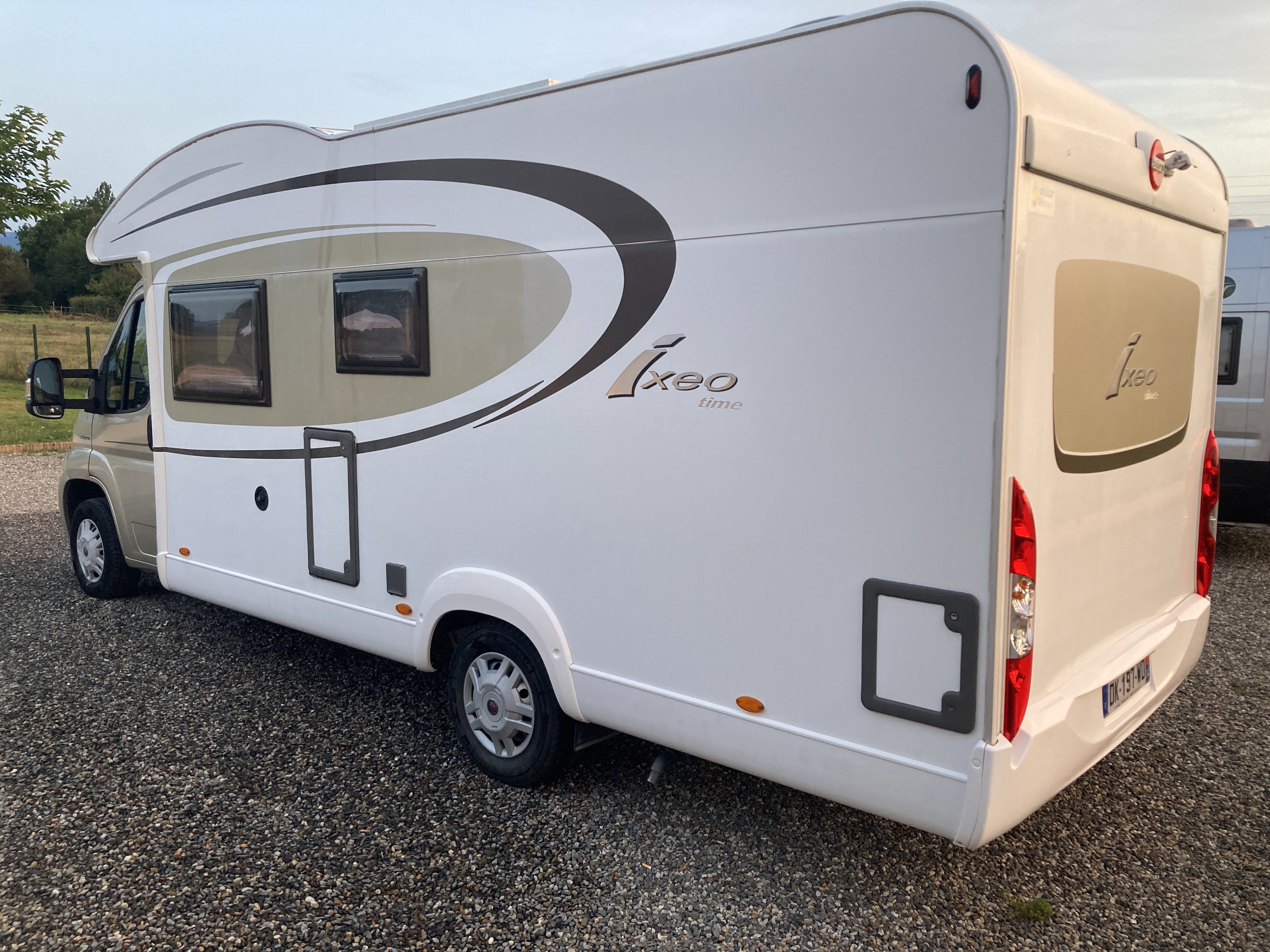 Camping-car d'occasion Burstner Ixeo Time 695 - VENDU -