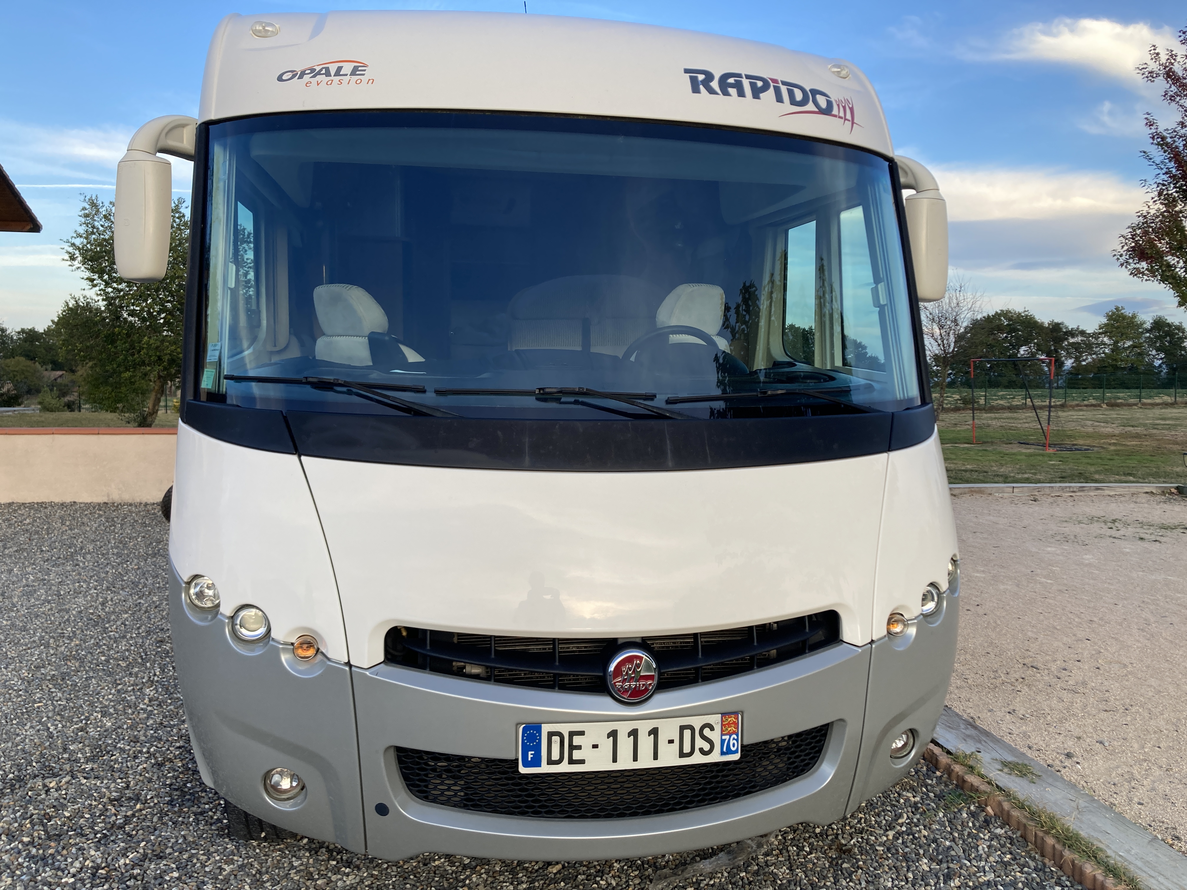 Camping-car occasion intégral RAPIDO 991 DF - VENDU -