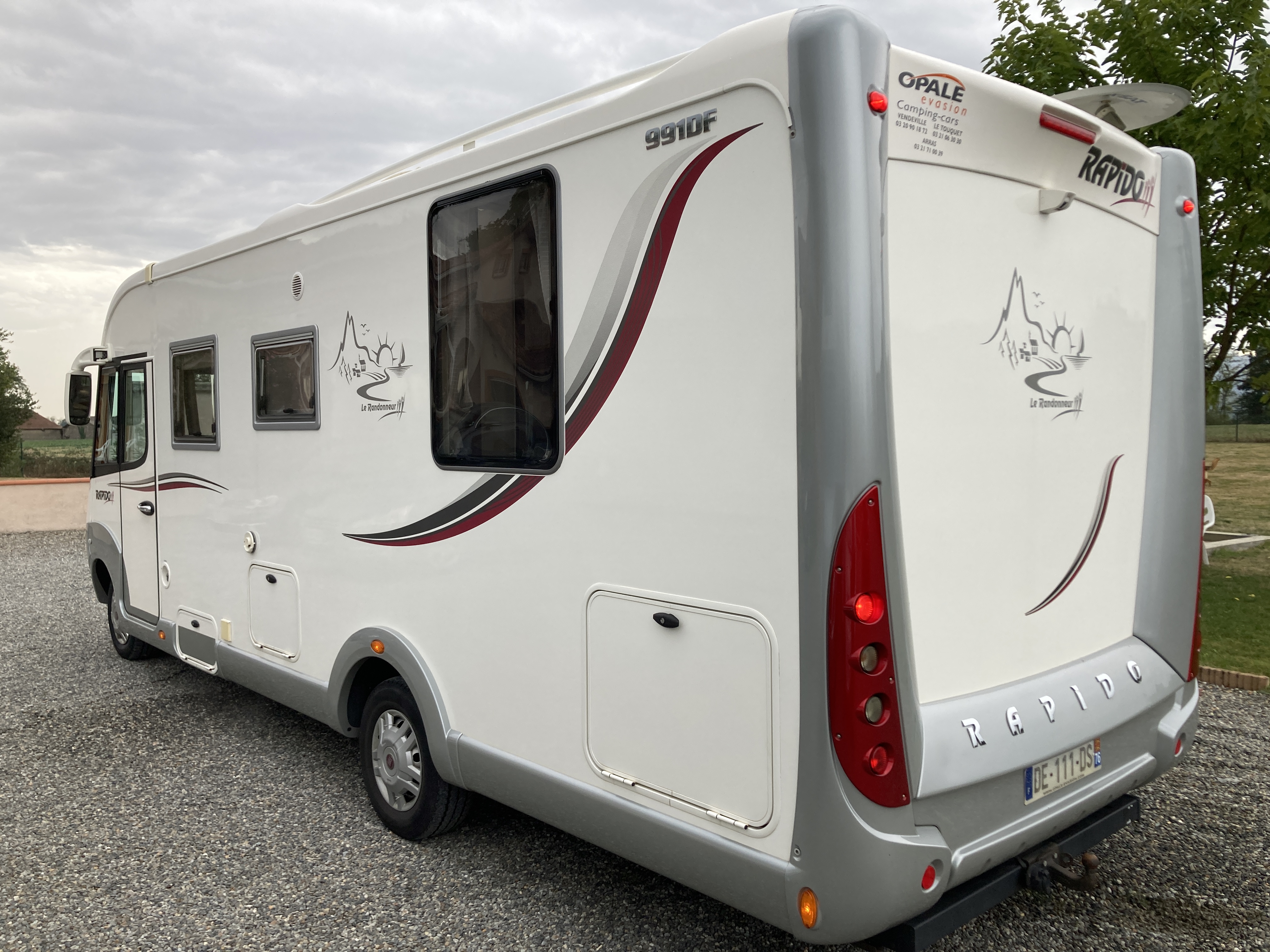 Camping-car occasion intégral RAPIDO 991 DF - VENDU -