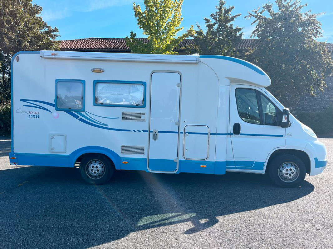 Camping-car occasion Adria Coral Sport 573 DS - VENDU -