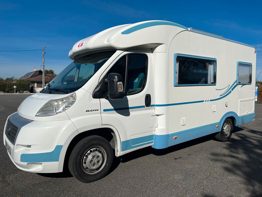 Camping-car occasion Adria Coral Sport 573 DS - VENDU -