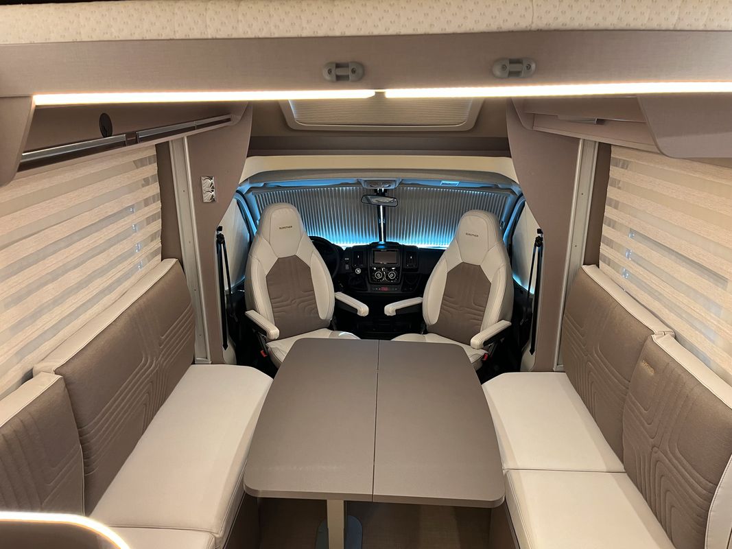 Camping-car occasion Bürstner Lyséo TD 680 Privilège - VENDU -