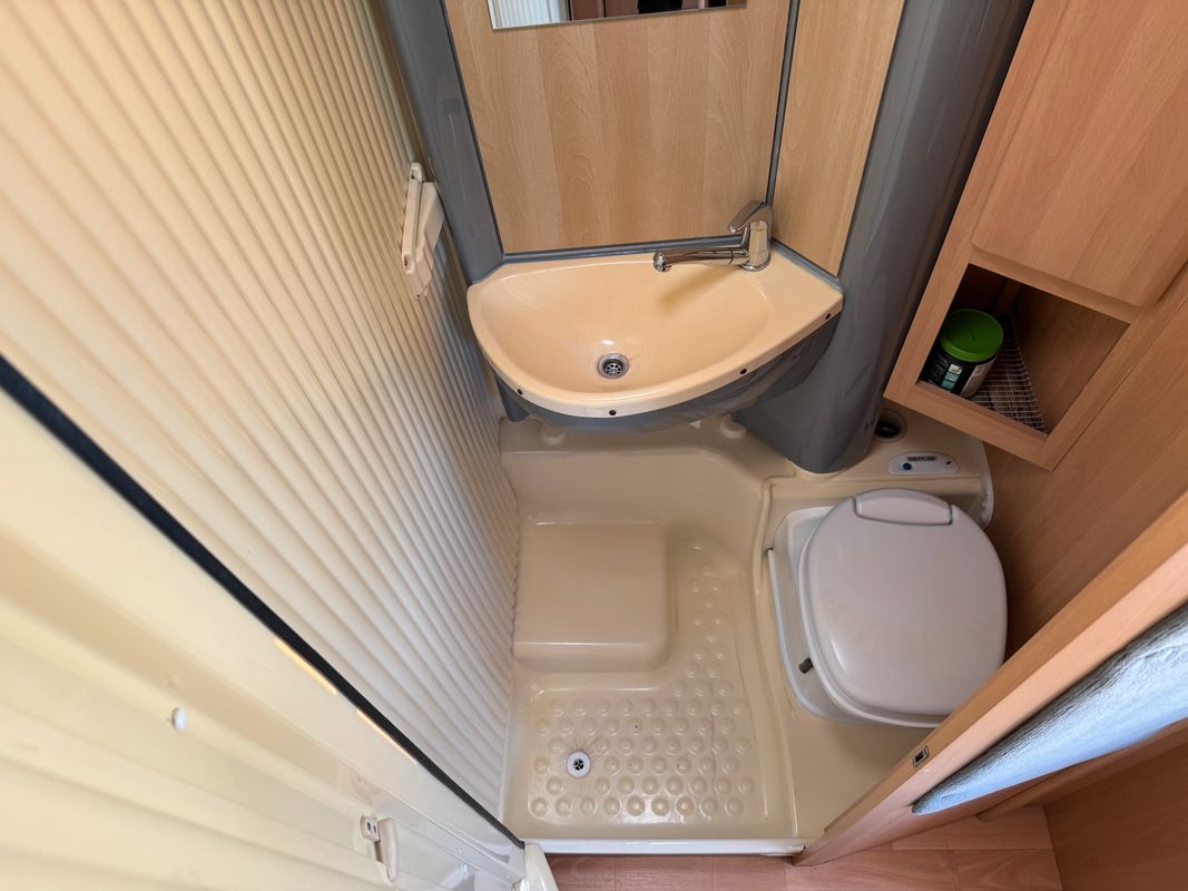 Camping-car occasion Intégral Dethleffs Globetrotter Esprit - VENDU -