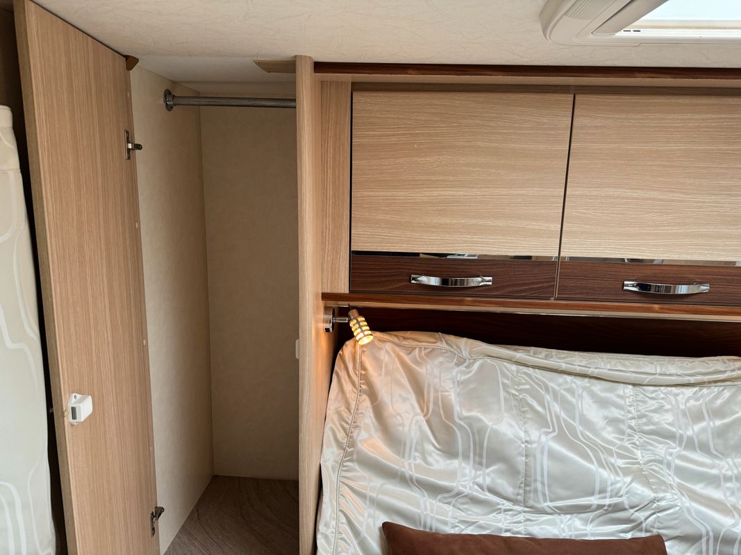 Camping-car occasion Fleurette Florium Maclister 73 lms - VENDU -