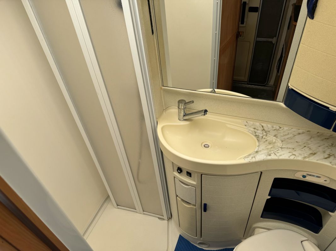 Camping-car occasion Hymer B584 - VENDU -