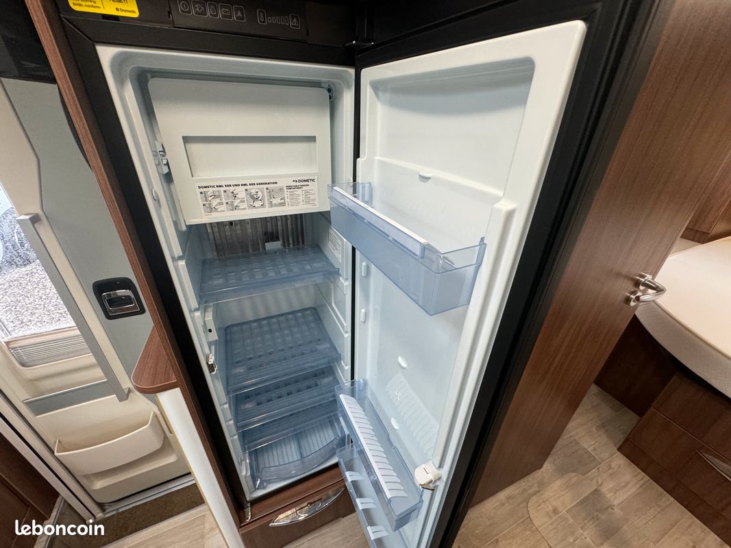 Camping-car occasion Pilote P 700C Essentiel - VENDU -