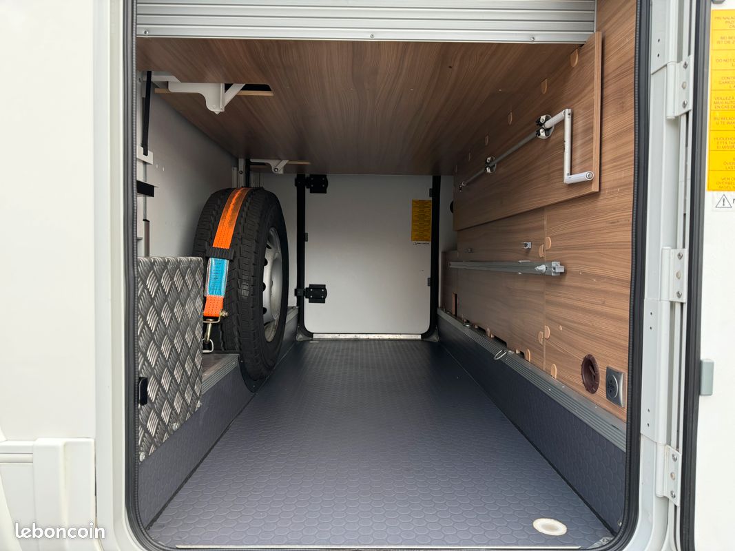 Camping car Adria Matrix Plus 670 DC - VENDU