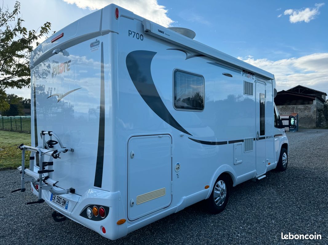 Camping car Pilote occasion P 700C Essentiel - VENDU -