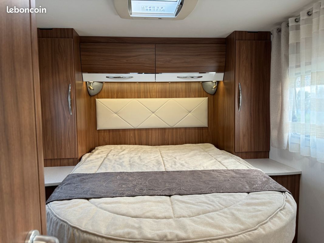 Camping car Pilote occasion P 700C Essentiel - VENDU -