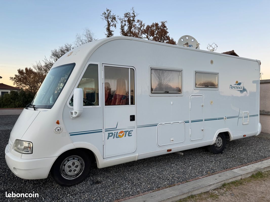 Camping-car occasion Pilote Référence G 682 - VENDU