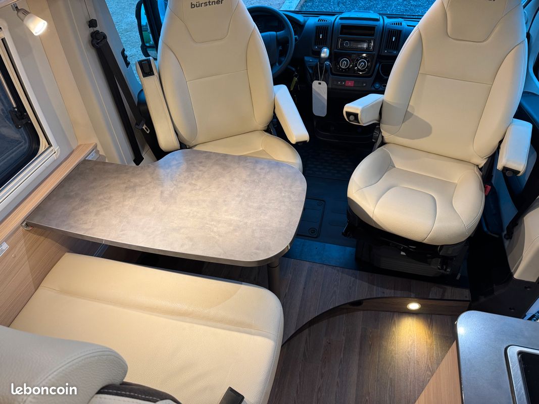 Fourgon aménagé occasion Burstner City Car C540 - VENDU
