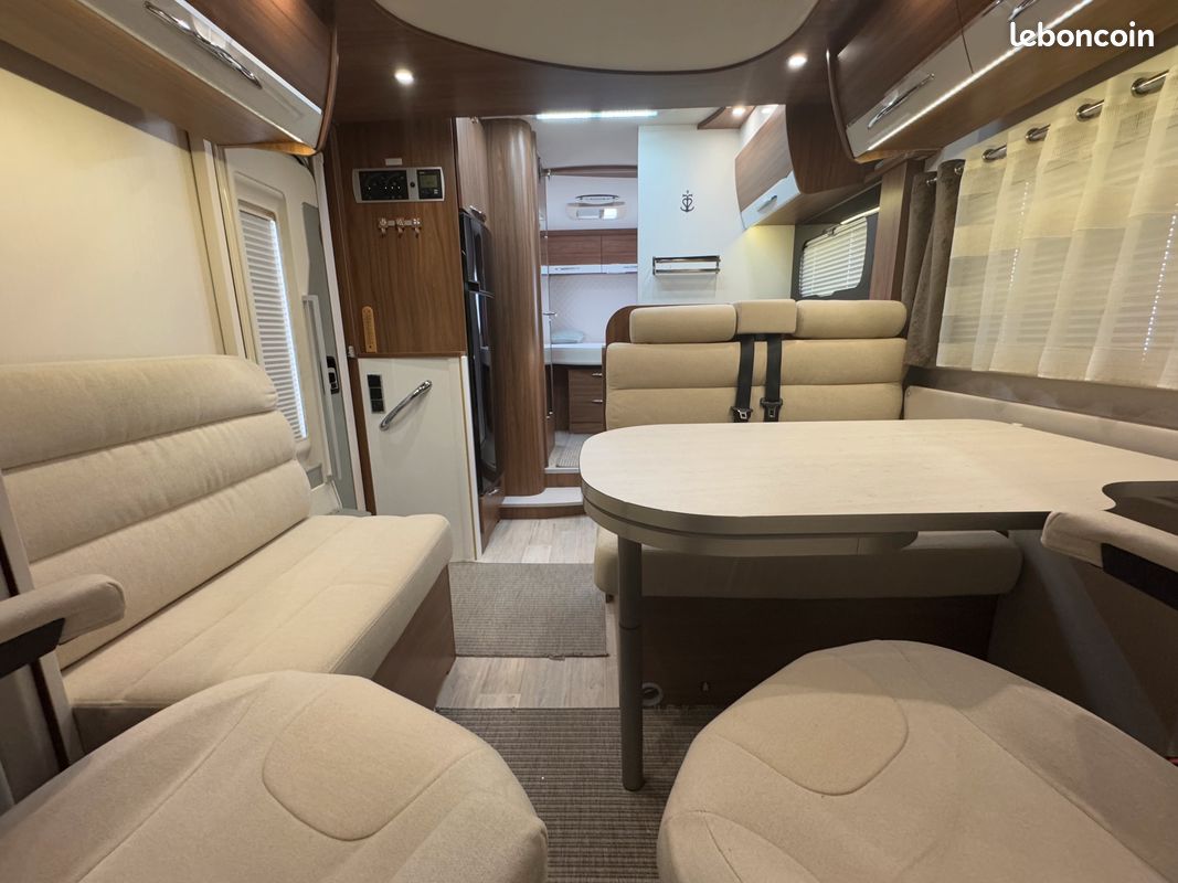 Camping-car occasion Pilote P746C Essentiel