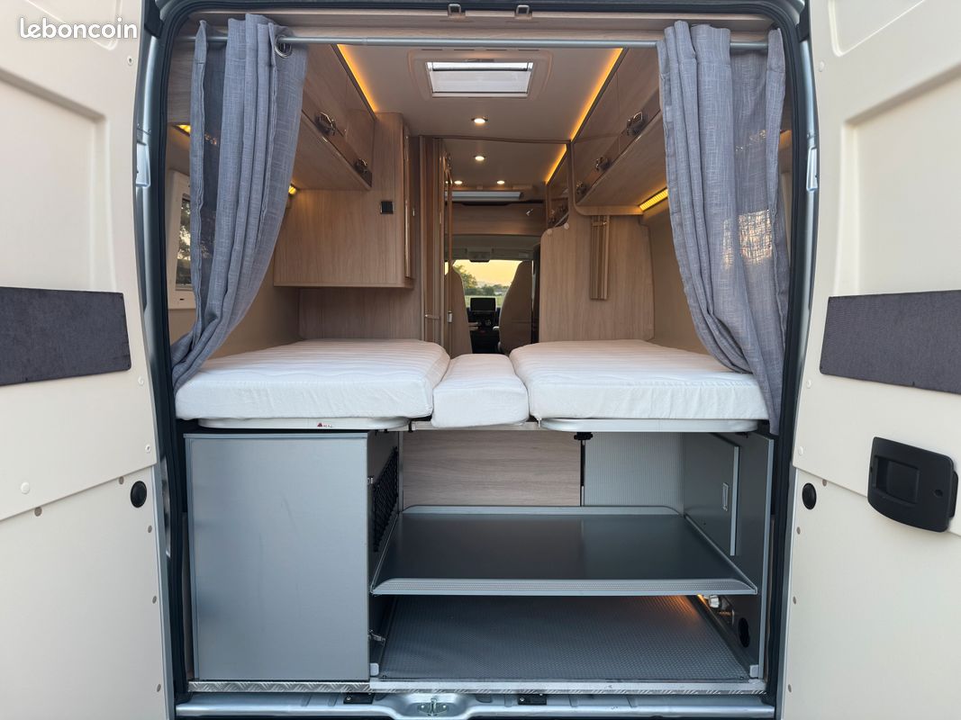 Fourgon Aménagé Occasion RAPIDO VAN V68