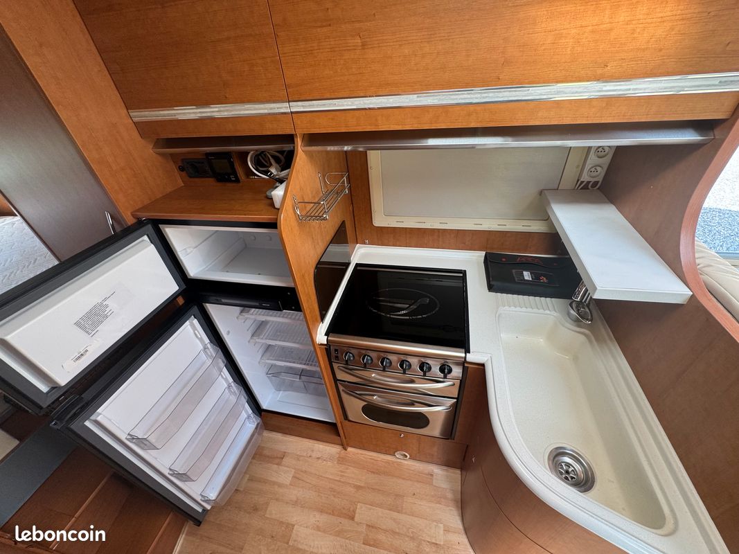 Camping-car occasion Arca H 720 GLM