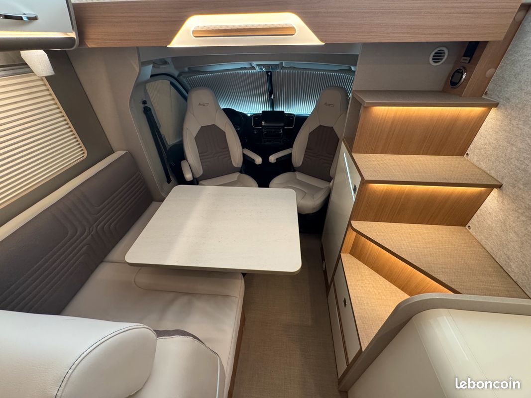 Camping-car occasion Burstner Lyseo Gallery T689G Harmony Line