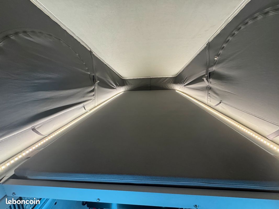 Fourgon aménagé occasion Lando Sydney Ford Transit Custom