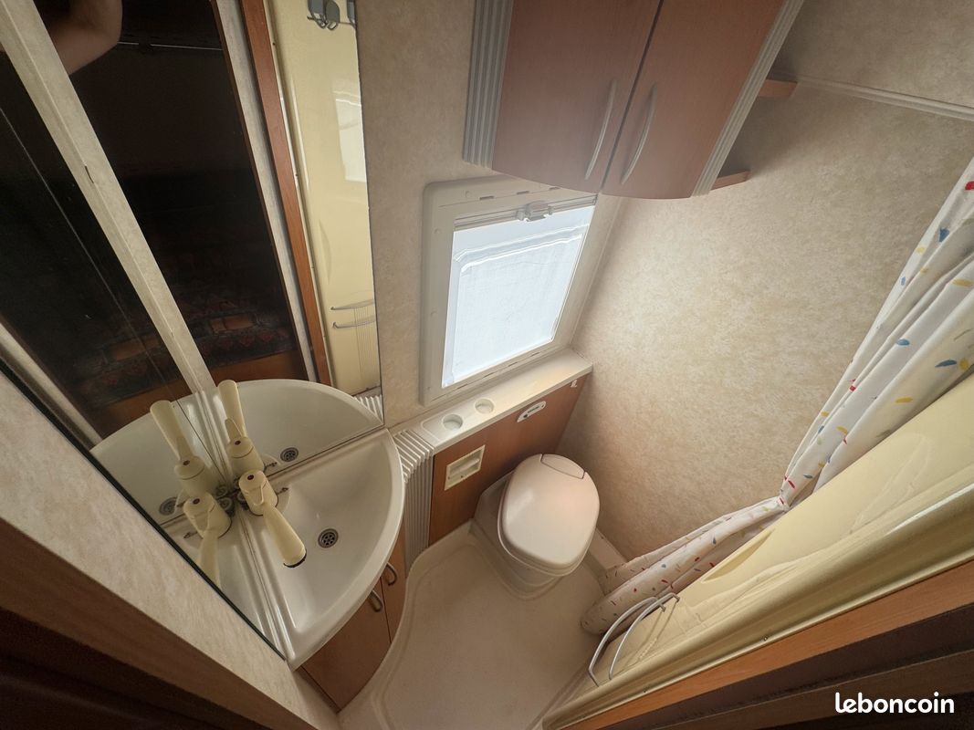 Camping-car occasion PILOTE P590