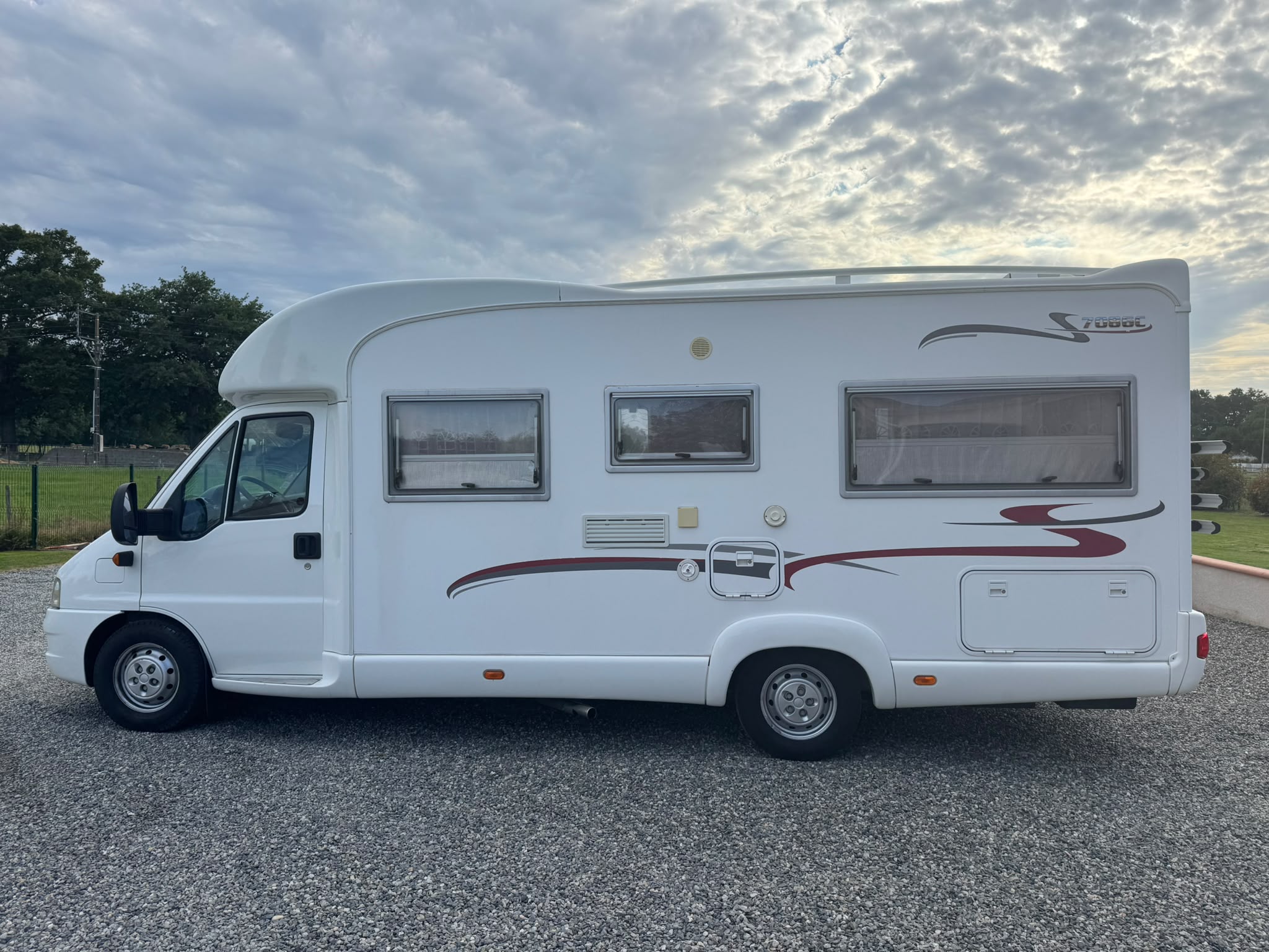 Camping car d'Occasion Rapido 7086C Le Randonneur