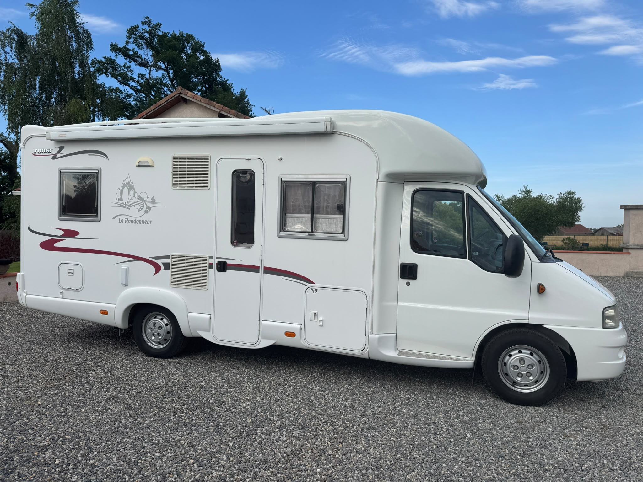 Camping car d'Occasion Rapido 7086C Le Randonneur
