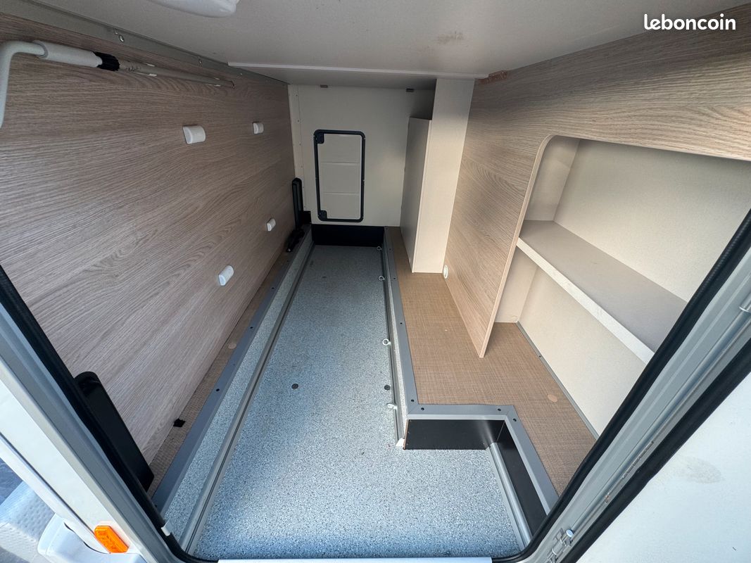 Camping-car occasion Burstner Lineo T620G