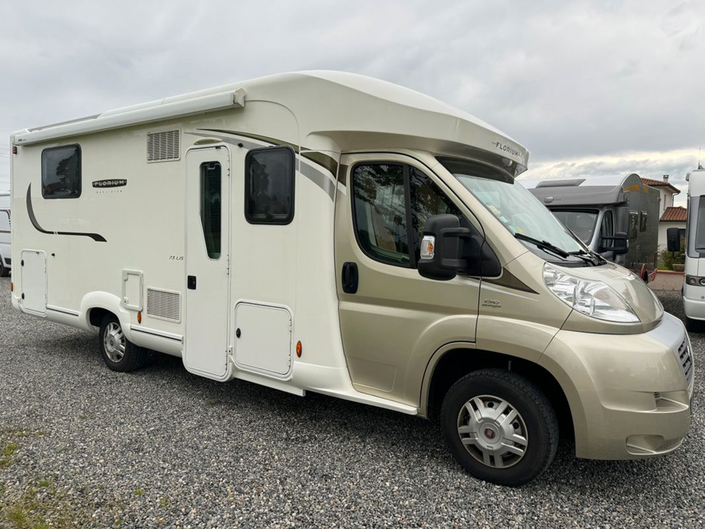 Camping-car occasion fleurette