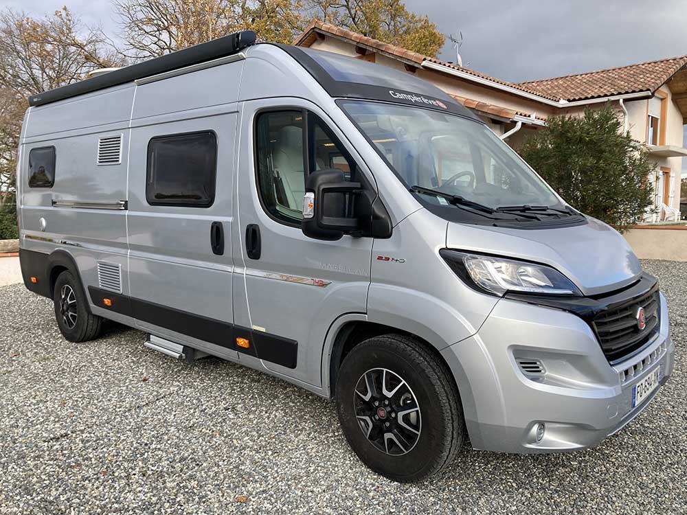  Fourgon aménagé occasion Campérêve Magellan 742 - VENDU